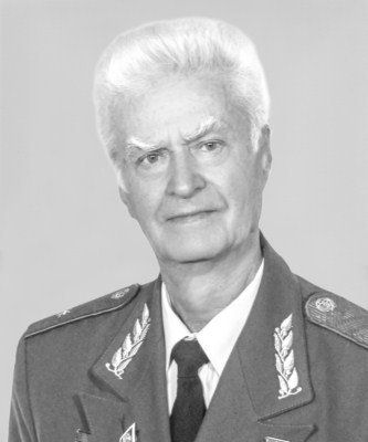 в